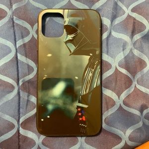 iphone 11 Darth Vader case